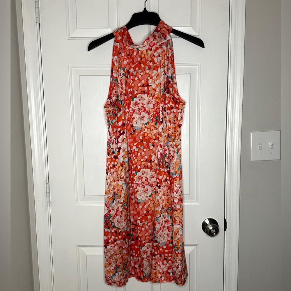 Nine West Sleeveless — size 14 - color mostly orange